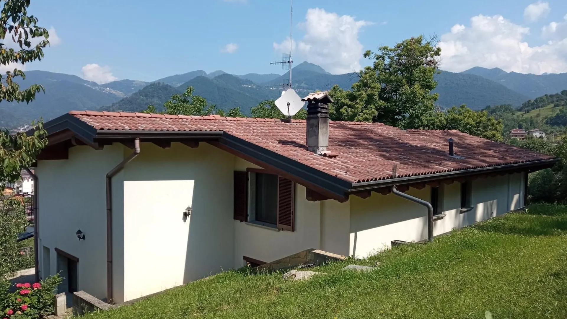 Bed & Breakfast Bergamo Bnb Villa di Serio Italia